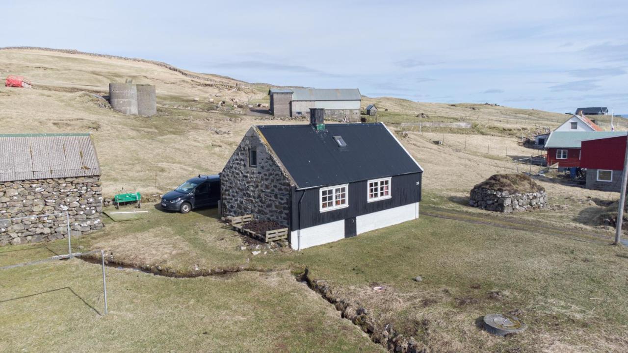 The Real Faroese Experience Villa Skalavik Exterior photo